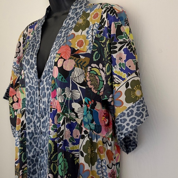 Johnny Was Chelsea Garden Silk Kimono Dress - Picture 3 of 9